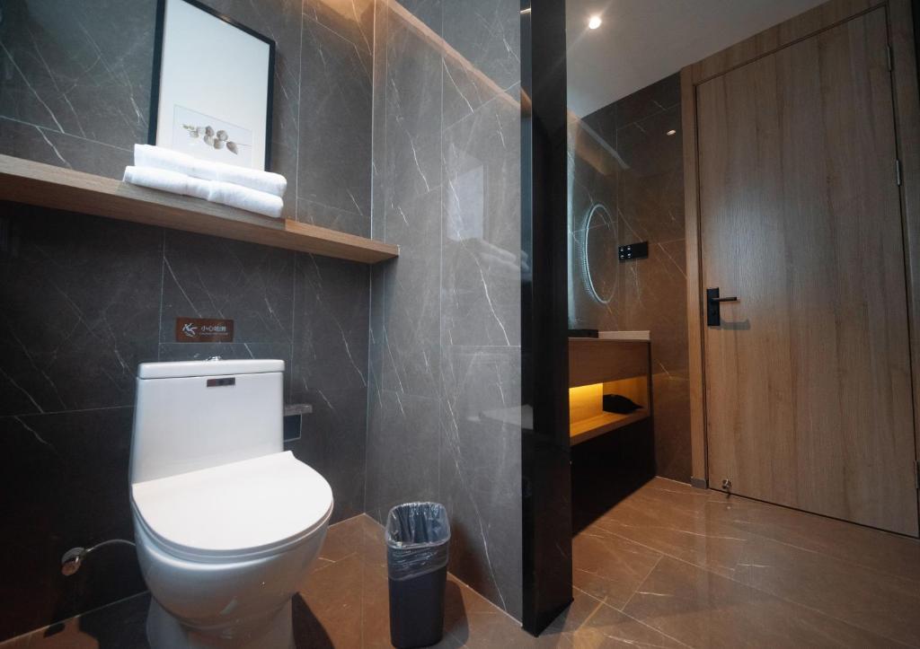 Luyuan Hotel, Shunde Plaza - Elegant Double Room