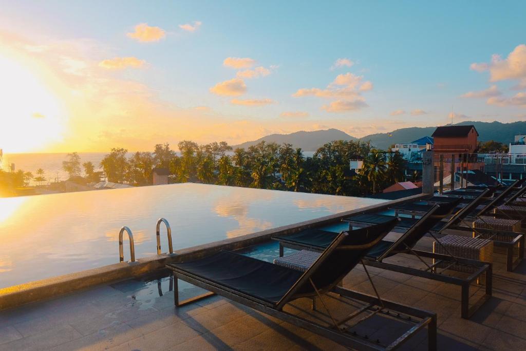 YouDee Hotel Patong - formerly Meir Jarr Hotel Patong - Resim 1