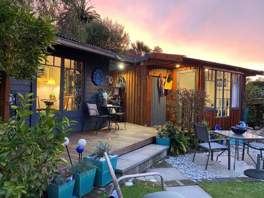 Ah House City B&B Nelson - Resim 11