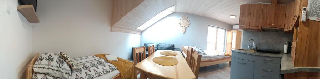 Posedenie v ubytovaní Noclegi przy Skawie