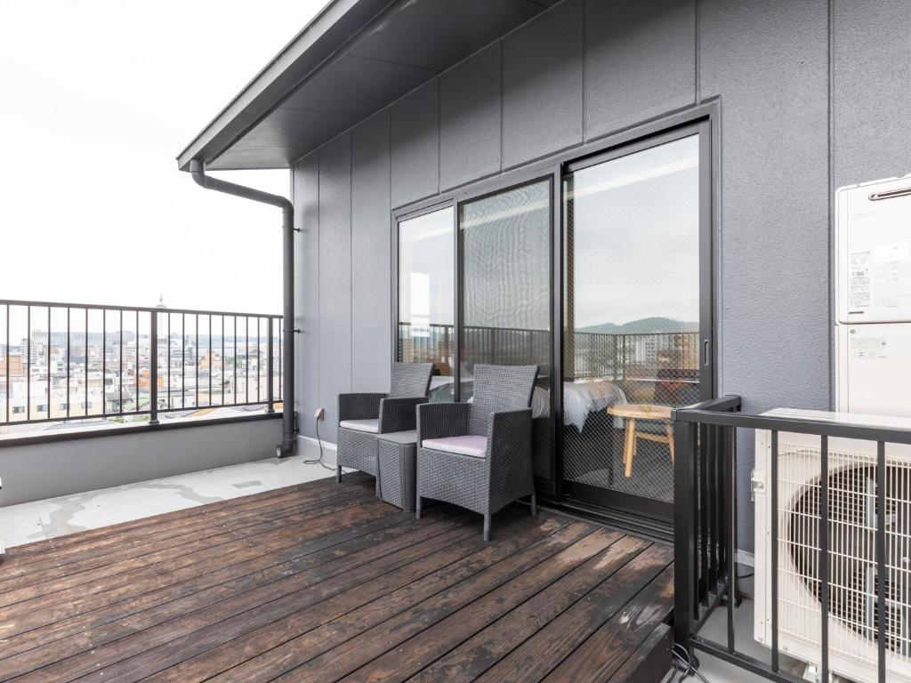 Balkón nebo terasa v ubytování Tabist kiki HOTEL KYOTO Gojo Karasuma