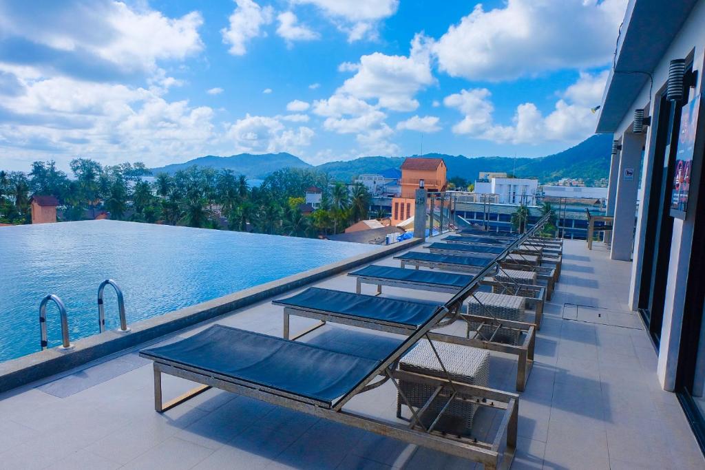 YouDee Hotel Patong - formerly Meir Jarr Hotel Patong - Resim 24