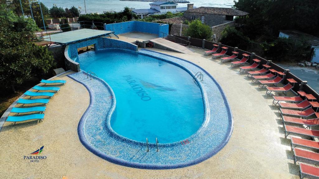 Bazén v ubytování Hotel Paradiso nebo v jeho okolí