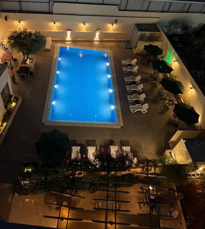 Bazén v ubytování Salome Hotel nebo v jeho okolí