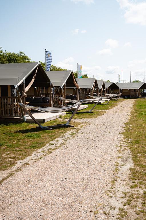 Příroda nedaleko luxury tent