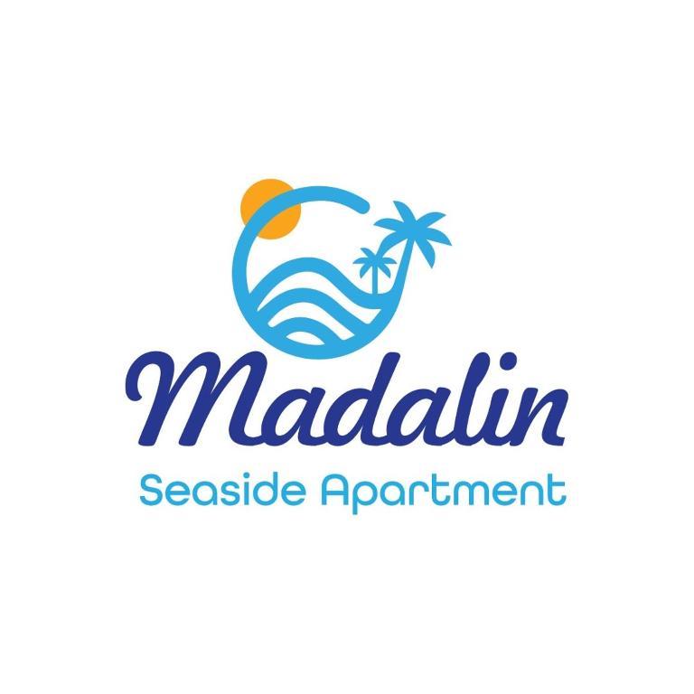 Madalin Seaside Apartment - Imazhi 9