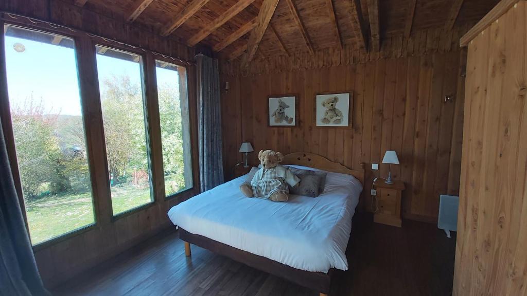Au Refuge Des 3 Ours - Chambres d'hôtes et cabanes - Perched Tree House - La Grande Ourse