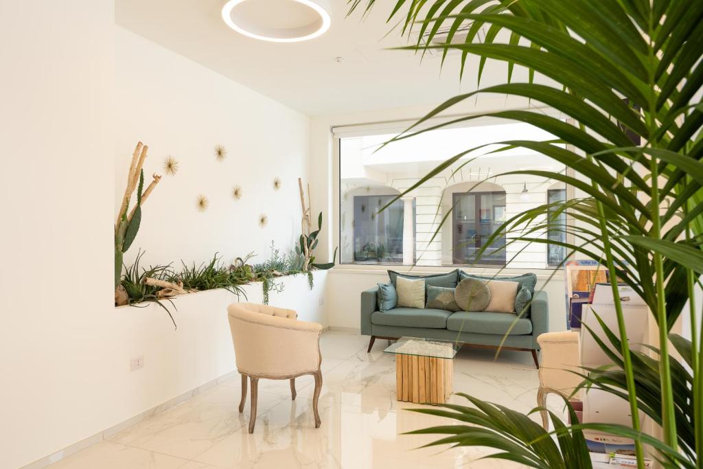 A seating area at Hotel Carducci