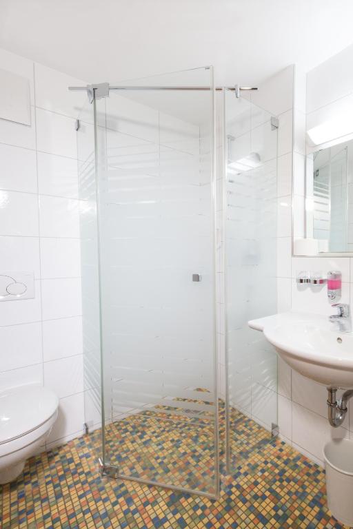 Koupelna v ubytování Hotel Jägerhaus