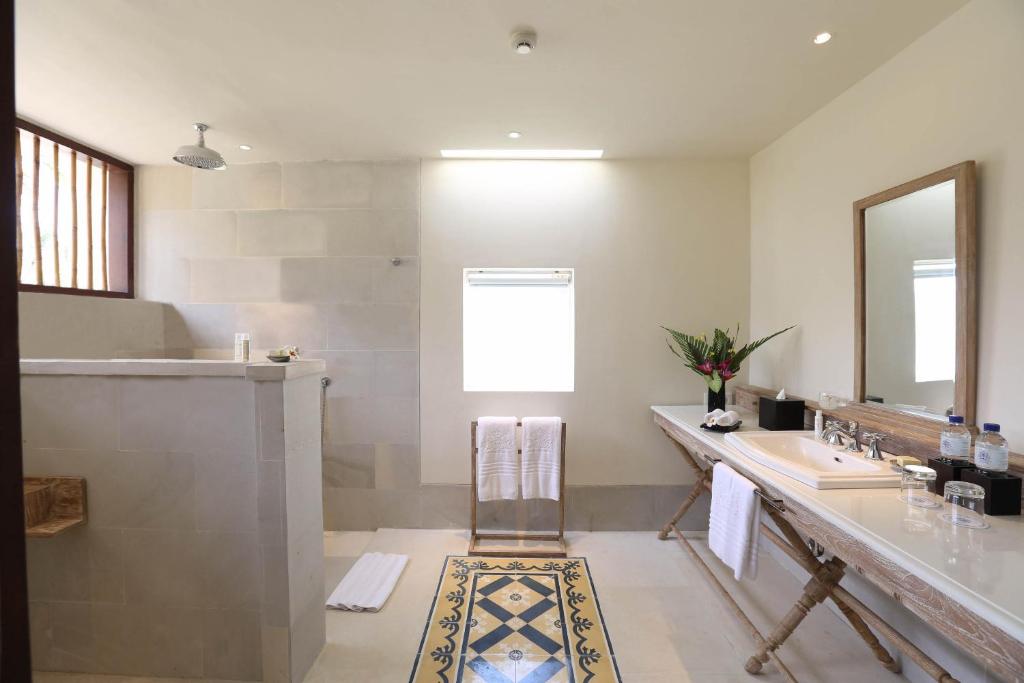 Sudamala Resort, Senggigi, Lombok - 4