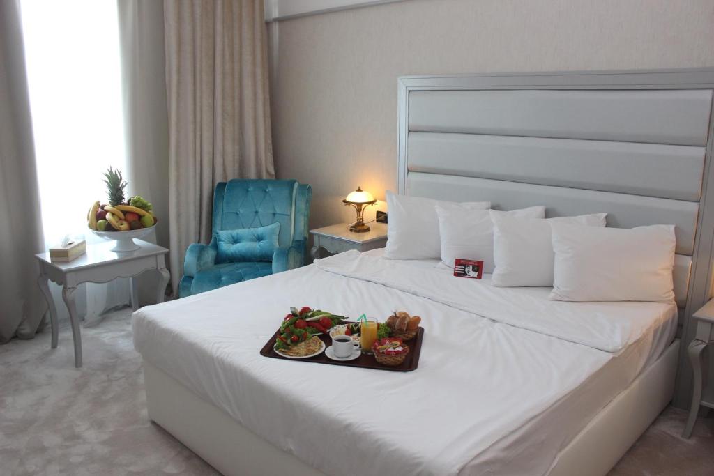 Phoenicia Grand Hotel - Resim 23