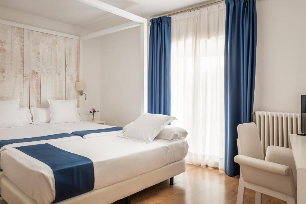 Hotel Medium Sitges Park - Triple Room