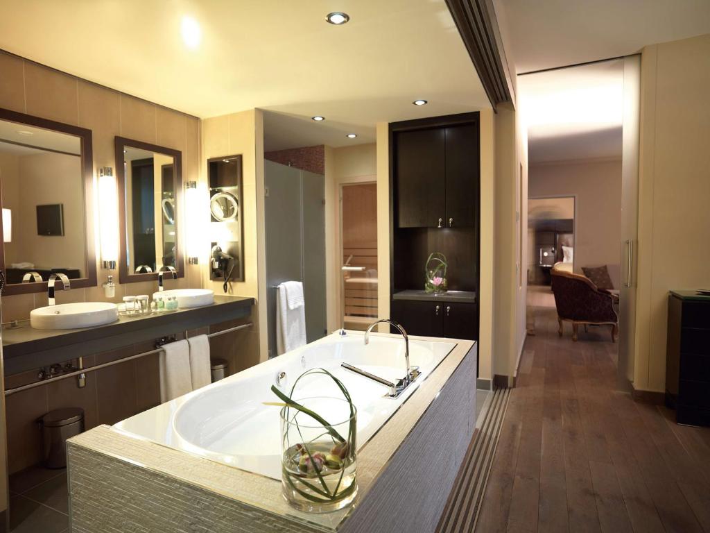 Lindner Hotel Vienna Am Belvedere, part of JdV by Hyatt - Resim 3