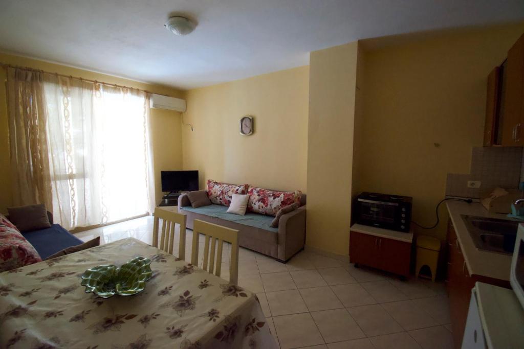 Petrela Golem Apartment