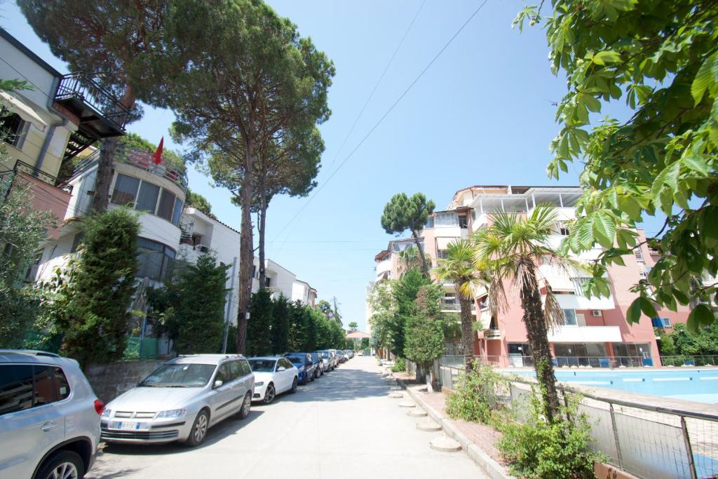 Petrela Golem Apartment - Image 6