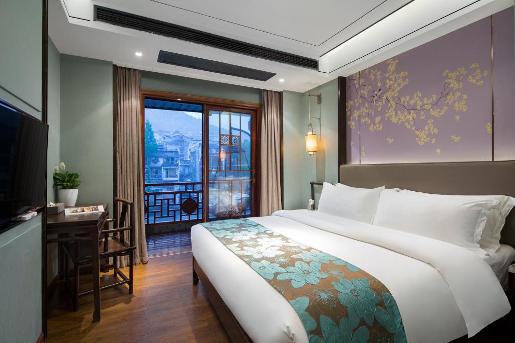 Morninginn, Phoenix Ancient City Tuojiang - Habitación Doble Deluxe Con Vistas Al Río
