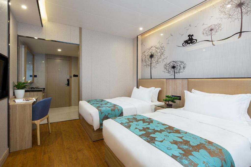 Morninginn, Phoenix Ancient City Tuojiang - Habitación Triple De Negocios