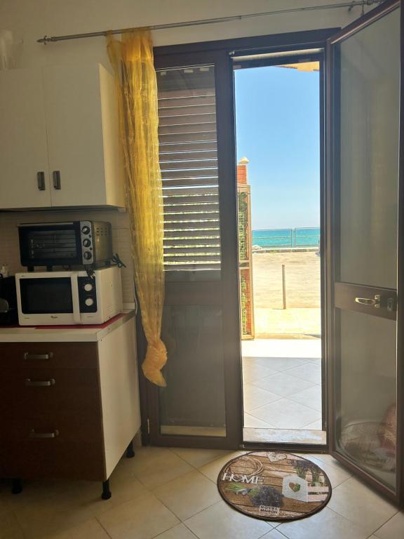 Kuchyň nebo kuchyňský kout v ubytování Casa Lucinzina