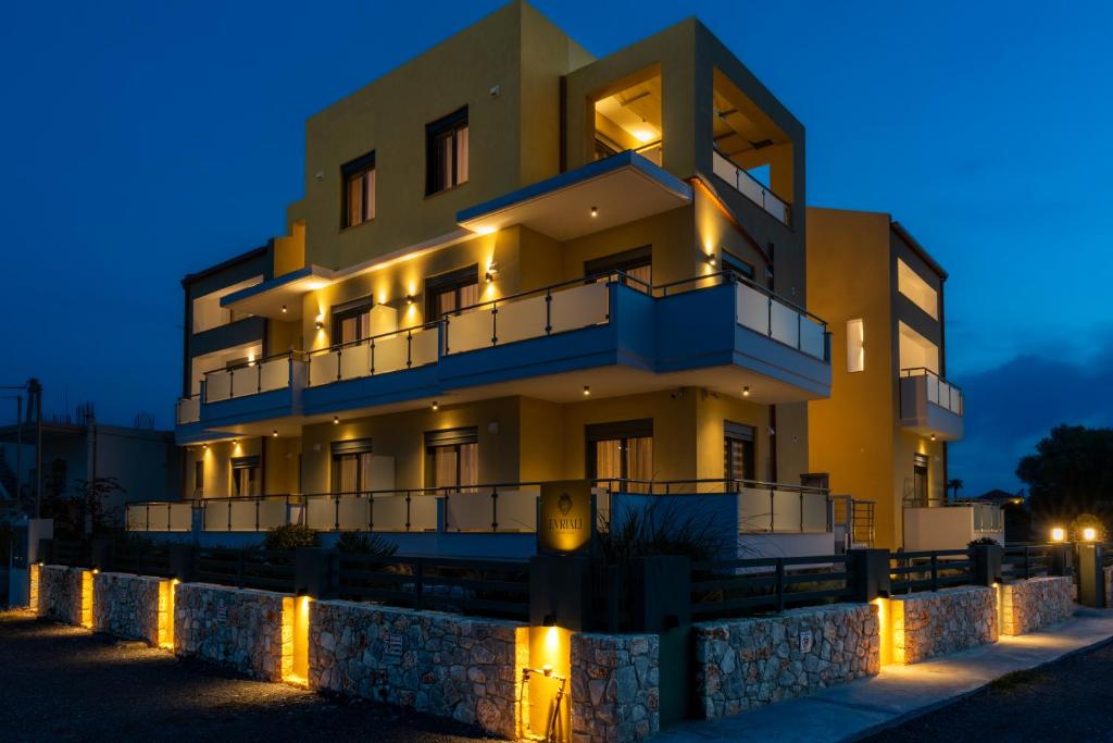 Evriali Comfort Living - отзывы и видео