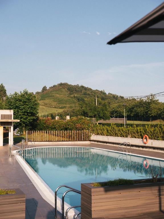 Bazén v ubytování Wecamp San Sebastián nebo v jeho okolí