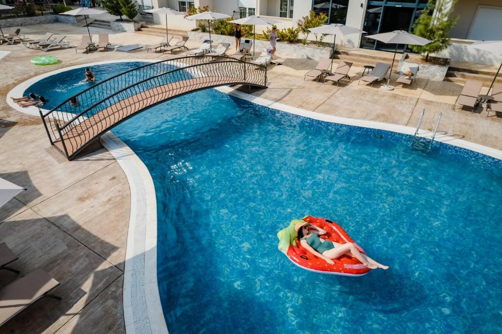 Bazén v ubytování Hotel Olea nebo v jeho okolí