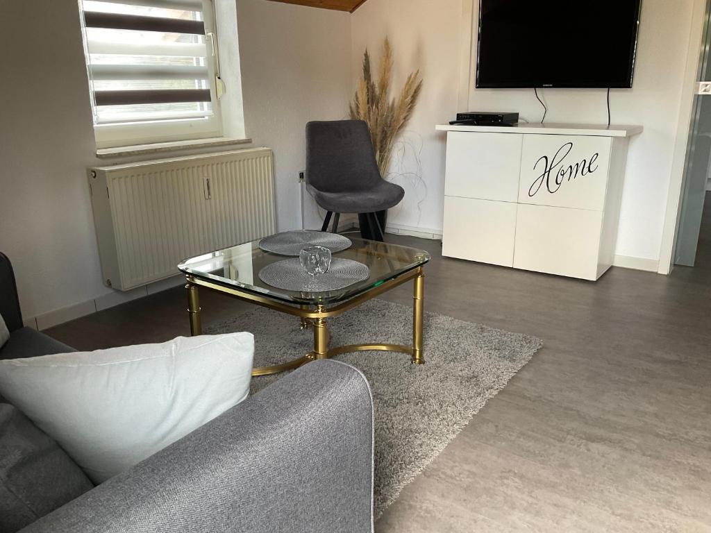 TV a/nebo společenská místnost v ubytování Apartment Auszeit