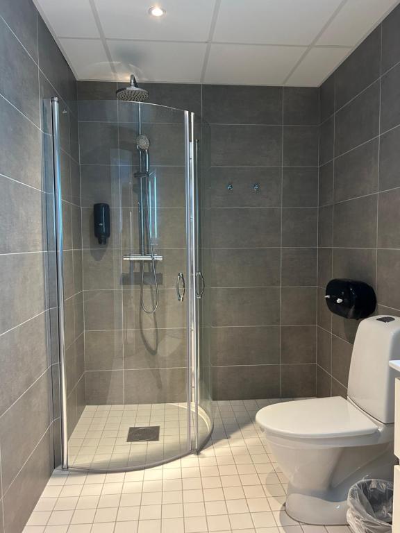 Koupelna v ubytování Solstickan Hotell & Vandrarhem