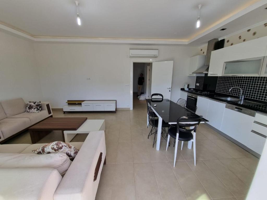 Felicia Residence second floor