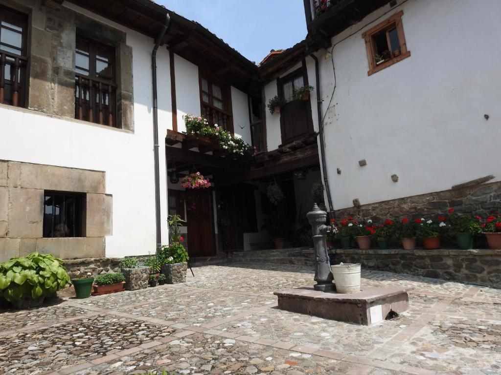 CASUCA LA SOLANA, Potes (precios actualizados 2026)