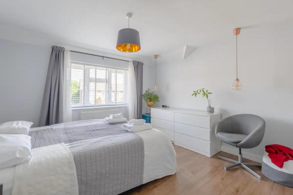 Modern & Spacious 3BD House Canning Town, London Aktualisierte