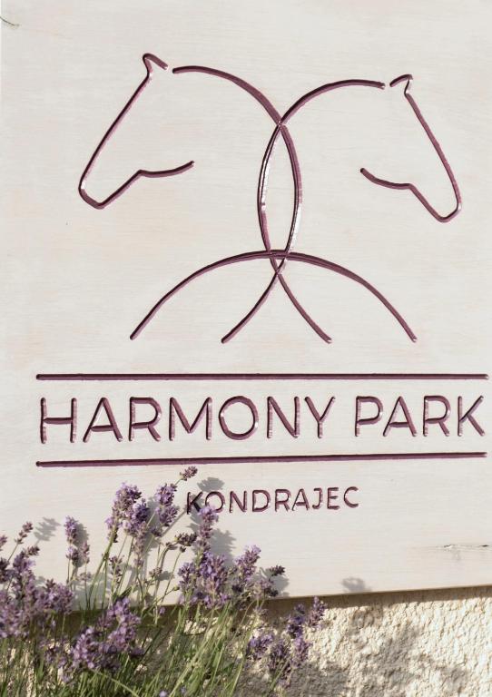 Certifikát, hodnocení, plakát nebo jiný dokument vystavený v ubytování Harmony Park