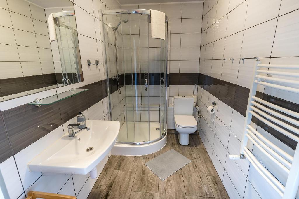 Koupelna v ubytování Zajazd Avena
