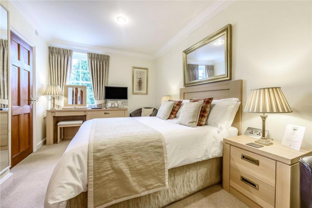 Легло или легла в стая в Cotteswold House