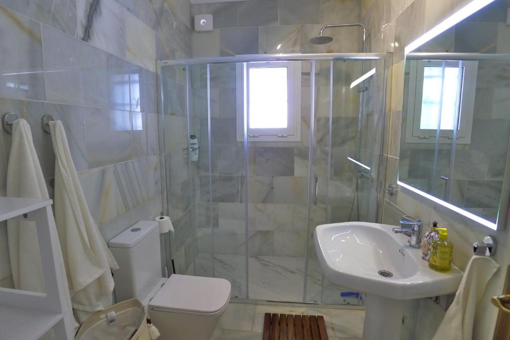 Koupelna v ubytování Villa Golondrinas - Private villa to sleep 6
