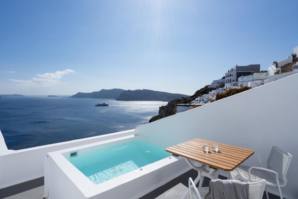 Katikies Santorini - Pelagos House - The Leading Hotels Of The World photo