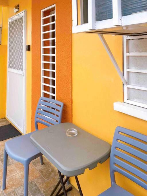 Fotografie z fotogalerie ubytování A comfy retreat in the heart of Orani, Bataan v destinaci Orani
