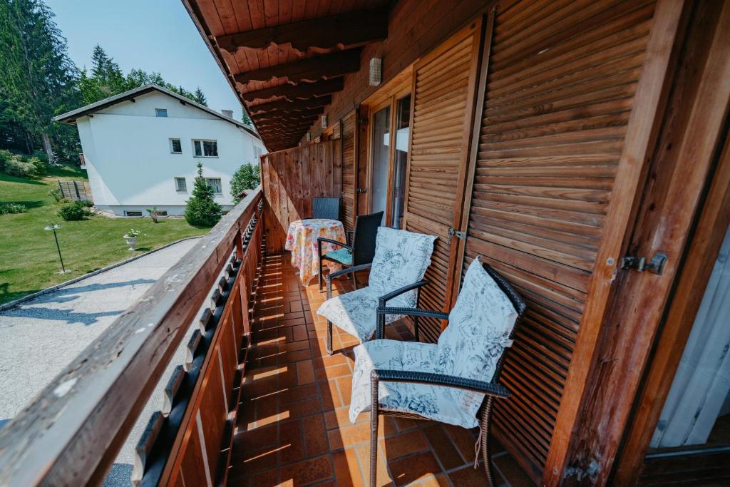 Posezení v ubytování Villa Fernblick