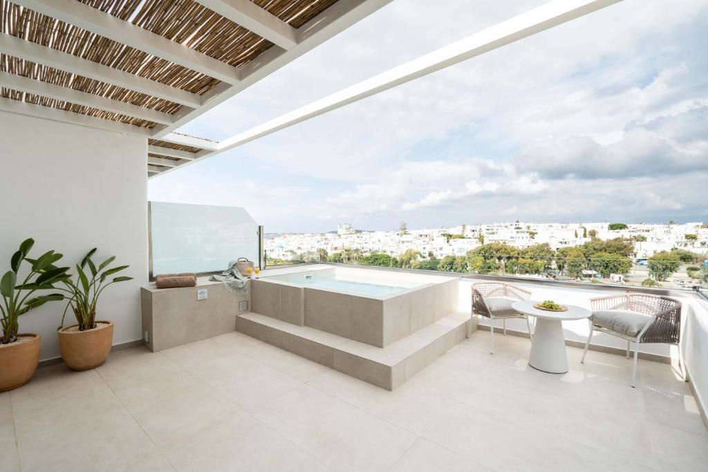 Balkón nebo terasa v ubytování Aura Suites Paros