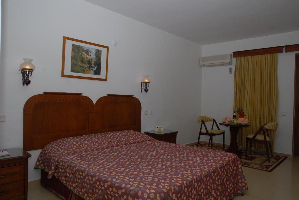 Postel nebo postele na pokoji v ubytování Marmaris Park Hotel