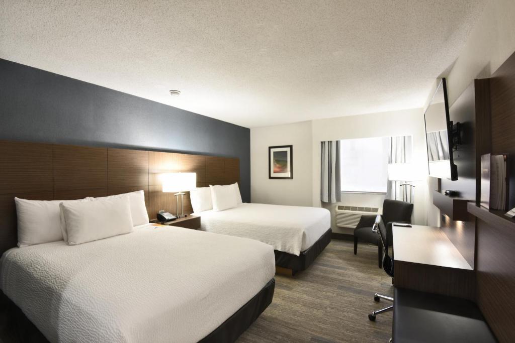 Cama o camas de una habitación en Victoria Inn Hotel and Convention Center Winnipeg