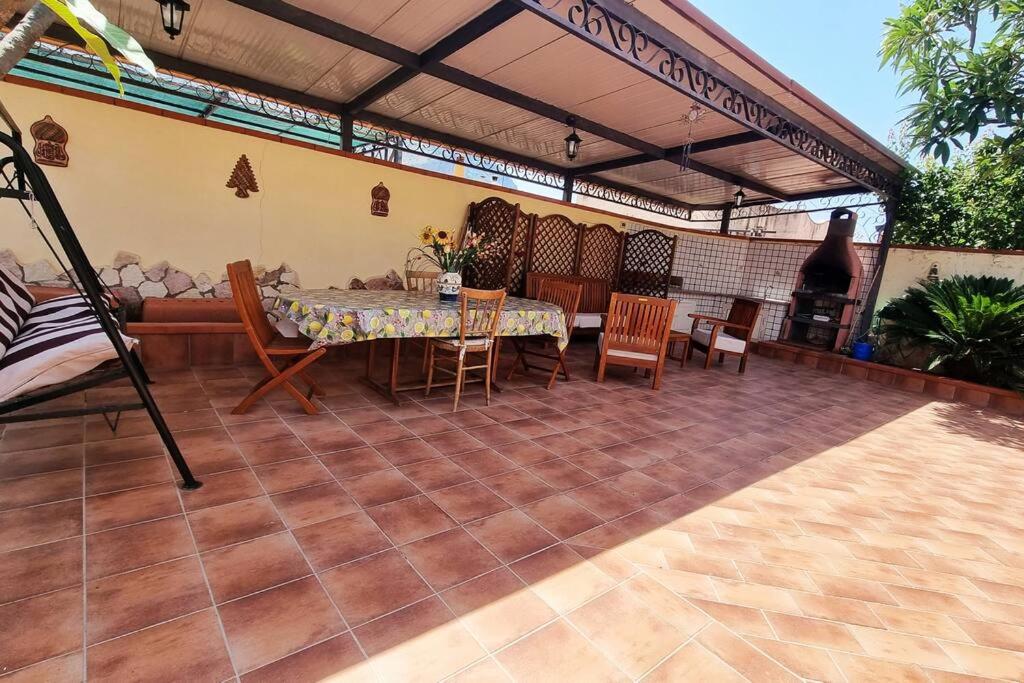 Patio nebo venkovní prostory v ubytování Villa Rosetta vacanze al mare
