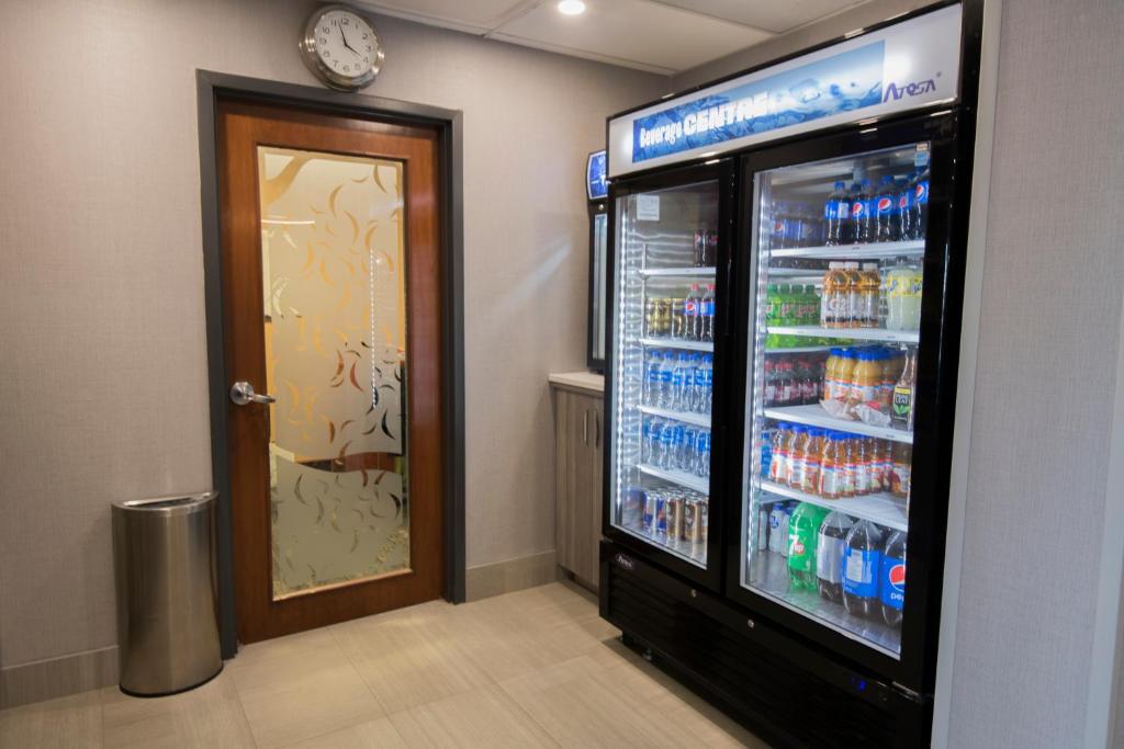 Victoria Inn Hotel and Convention Center Winnipeg - Resim 36