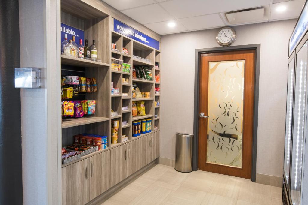 Victoria Inn Hotel and Convention Center Winnipeg - Resim 35