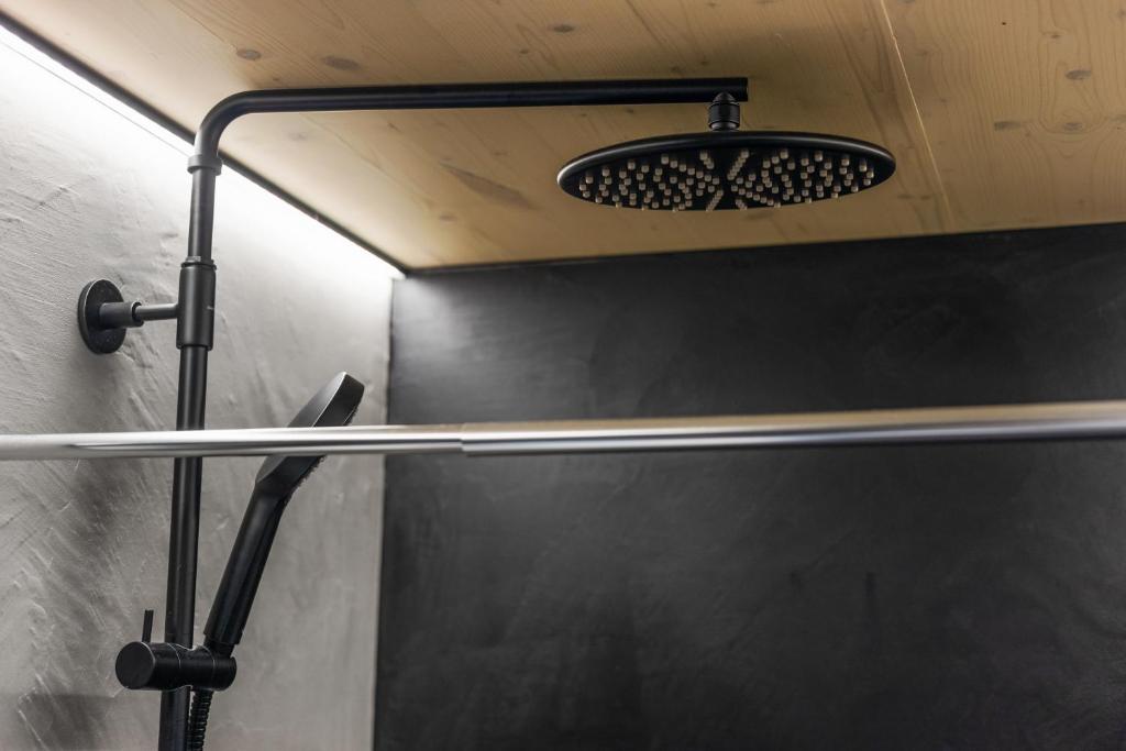 Ένα μπάνιο στο KODA LOFT EXTENDED - Urlaub im Tiny House Bodensee