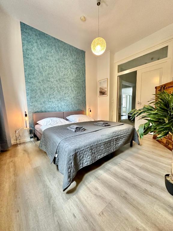 Erholsame City-Erdgeschosswohnung mit Veranda, Grill und Parkplatz D46EG - Appartamento Con 3 Camere Da Letto
