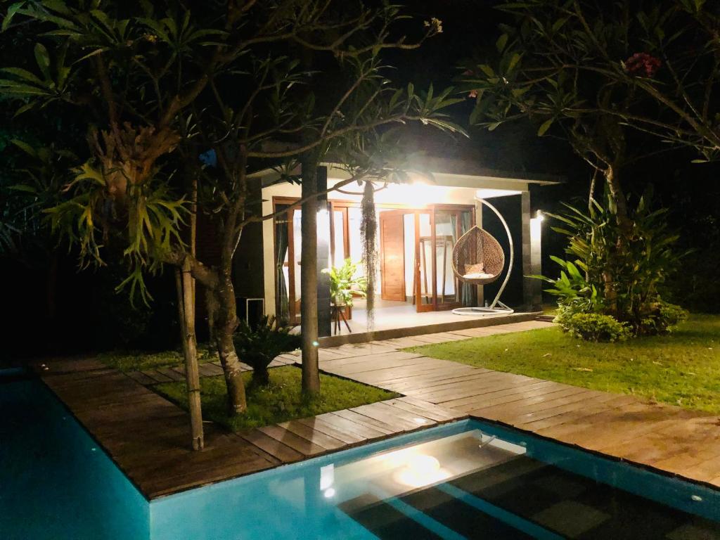 Bazén v ubytování Coco Garden Pool Villas nebo v jeho okolí
