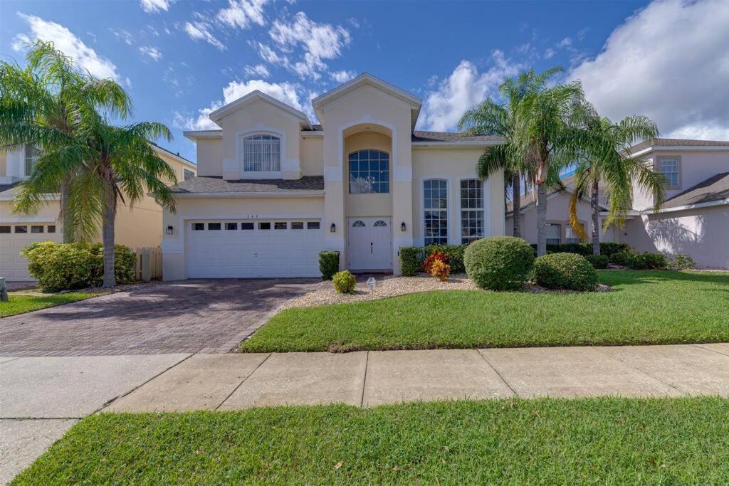 594 Stunning Highlands Reserve home, Davenport (updated prices 2024)