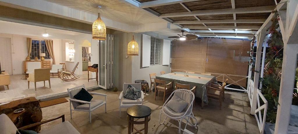 Blue Paradise Villa & Apartments - 9