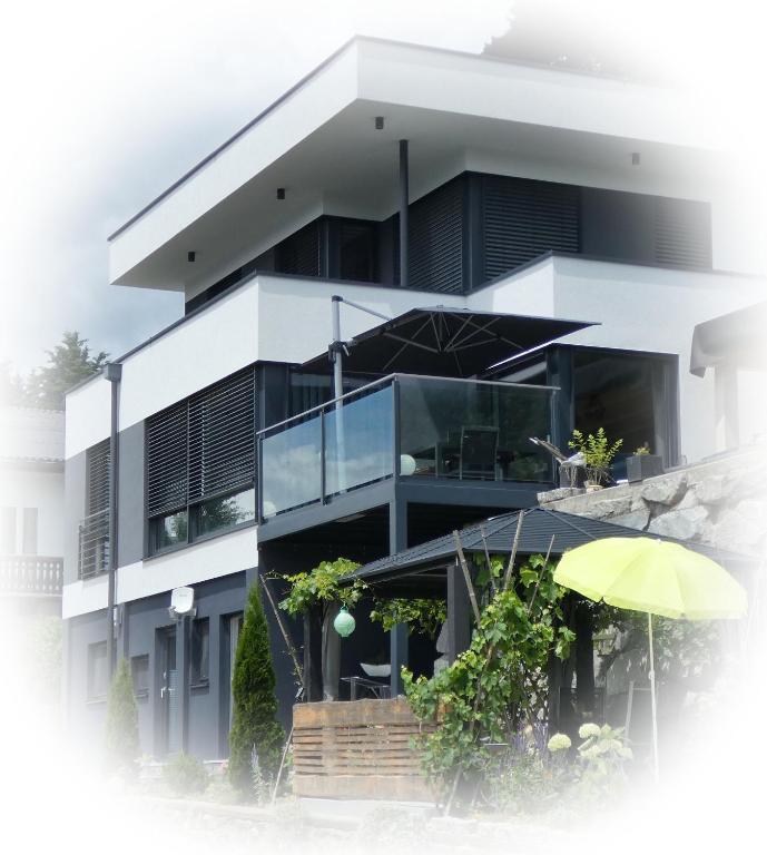 The building in which Az apartmant is located