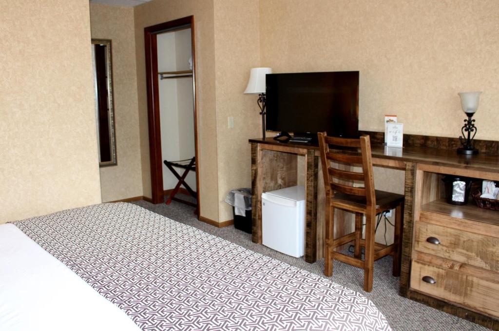 Bayside Resort, Lake George NY - King Kamer